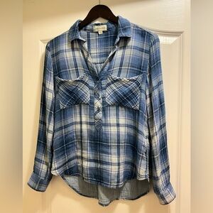 Cloth & Stone Blue and White Plaid Shirt 100% Cotton Gauze Size Small